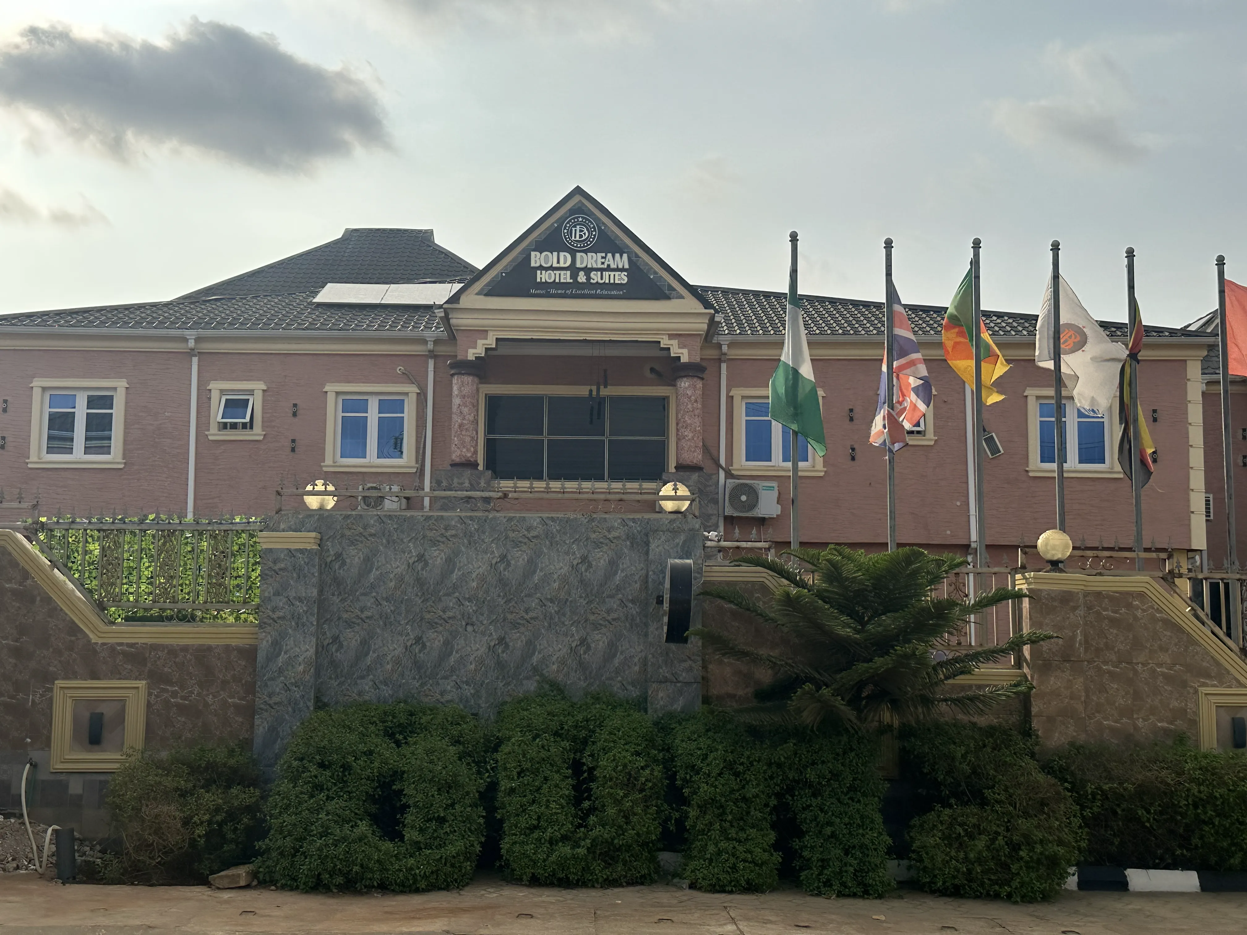 Bold Dream Hotel exterior view